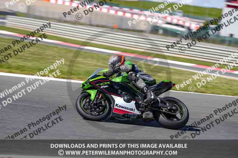 cadwell no limits trackday;cadwell park;cadwell park photographs;cadwell trackday photographs;enduro digital images;event digital images;eventdigitalimages;navarra;no limits trackdays;peter wileman photography;racing digital images;trackday digital images;trackday photos